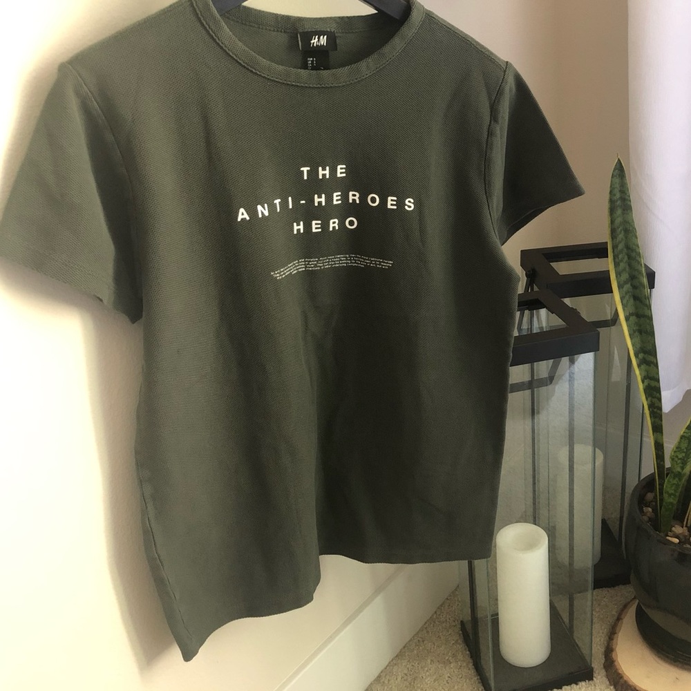 H&M Crewneck shirt